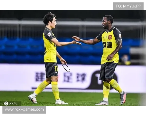 洛塞尔索精准调度成型，传球视野助力中场升级