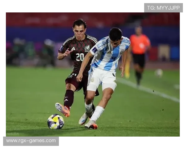 哥伦比亚队精彩表现引爆全场，逆转取胜彰显冠军底蕴